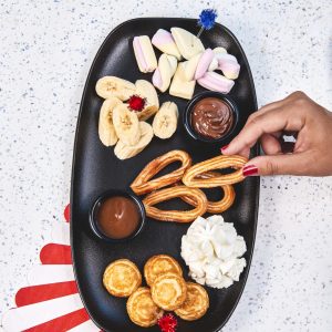 CHOCOLATE FONDUE